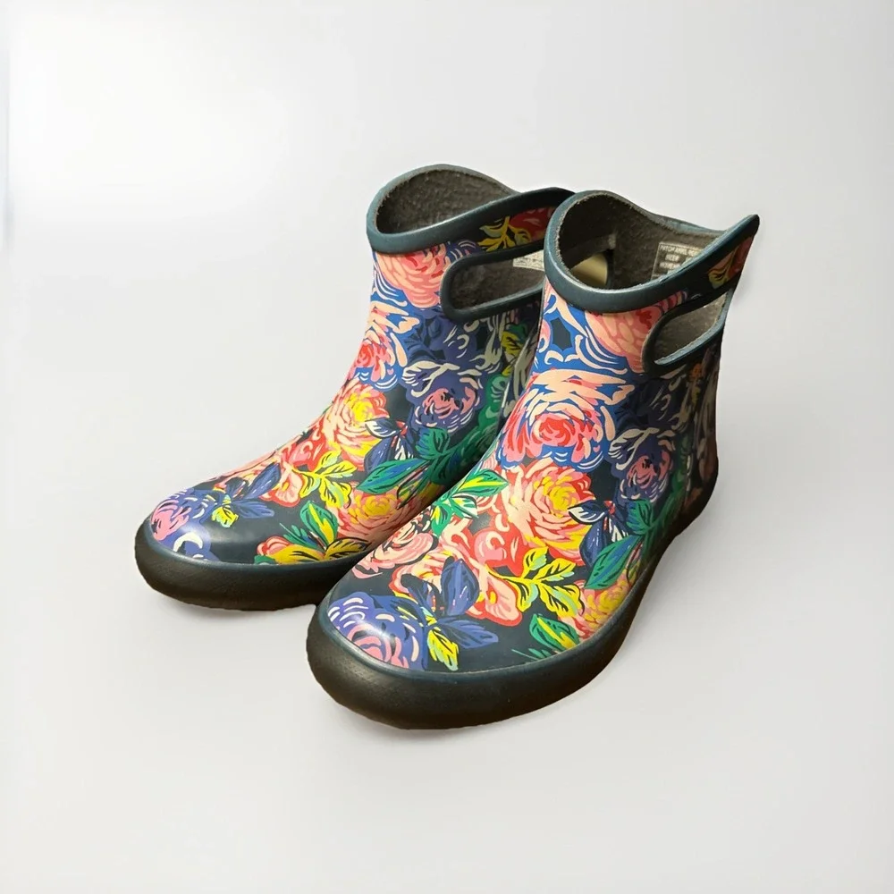BOGS Women's Patch Ankle Rose‎ Garden Floral Waterproof Boots Size 6